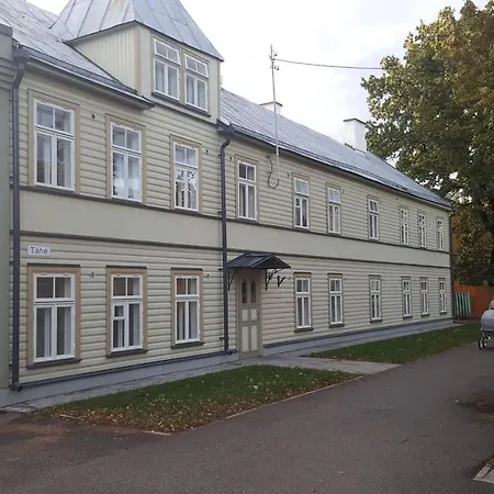 Karlova * Tartu
